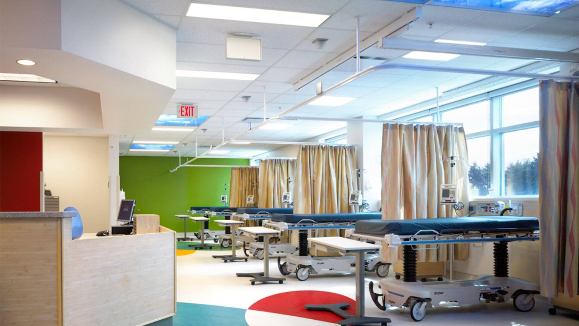 Factors to consider when upgrading hospital lighting systems